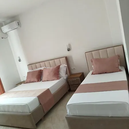 Tini Apartment *