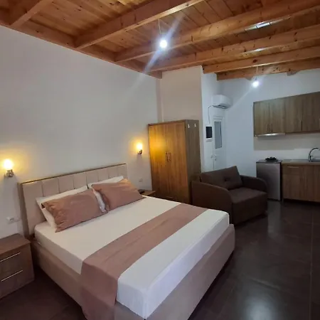 Tini Apartment Ksamil