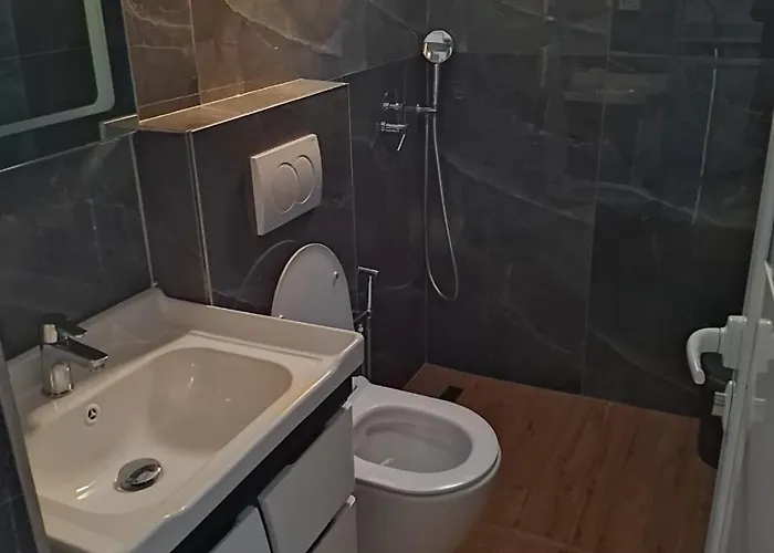 Tini Apartment *